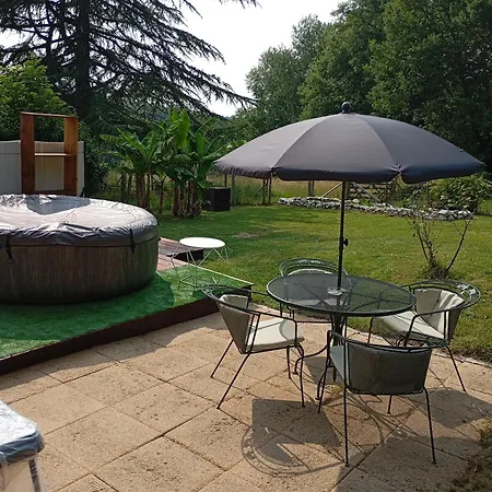 بيت للعطل La Chaise *