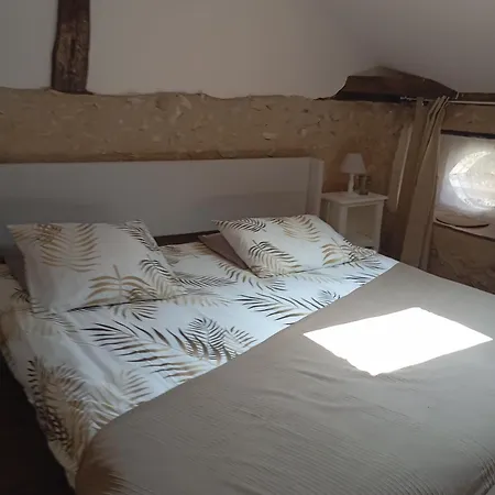 بيت للعطل La Chaise Saint-Aquilin