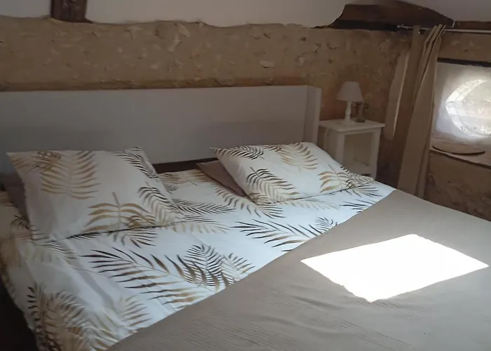 בית נופש La Chaise Saint-Aquilin