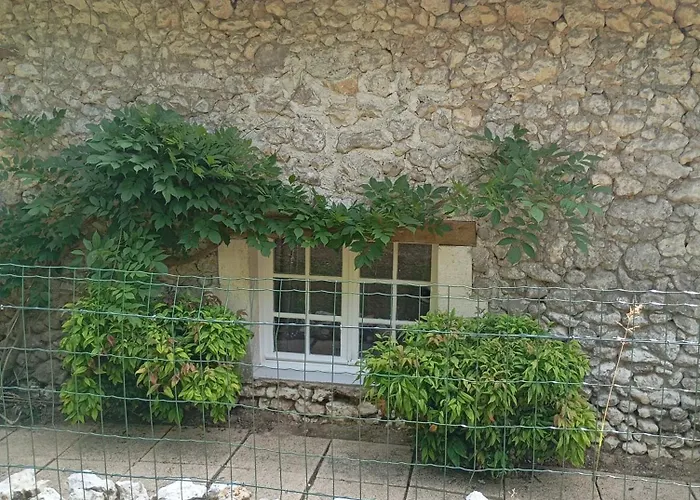 בית נופש La Chaise Saint-Aquilin